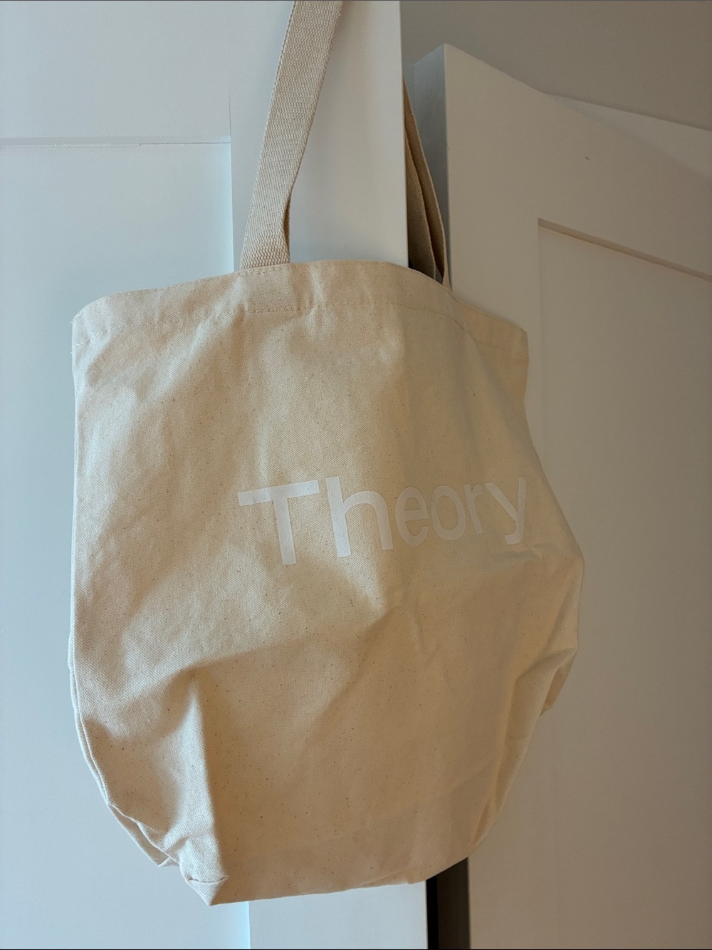 THEORY | Tote